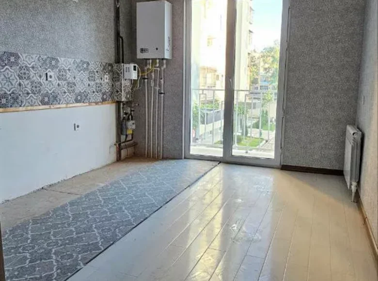 Kvartira 1 xona 39 m² Toshkentda