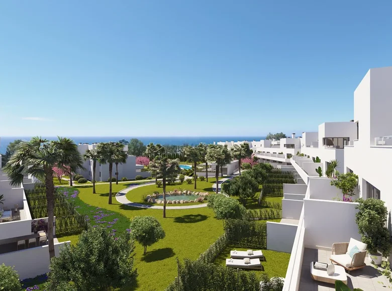 3 bedroom apartment  Estepona, Spain