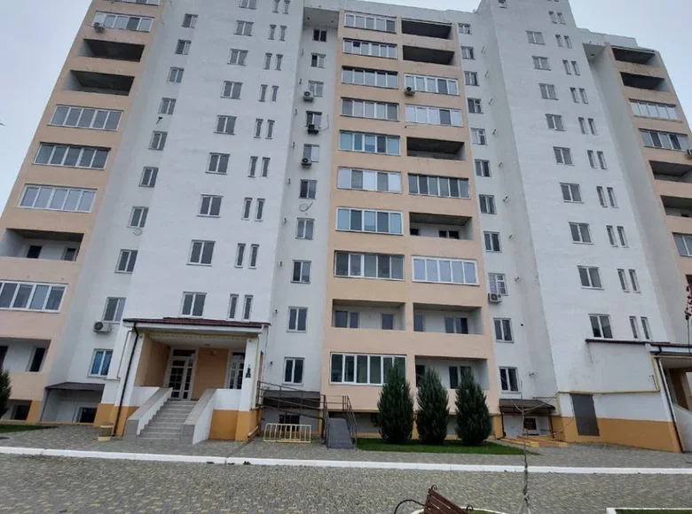 Wohnung 2 zimmer 65 m² Chlibodarske, Ukraine