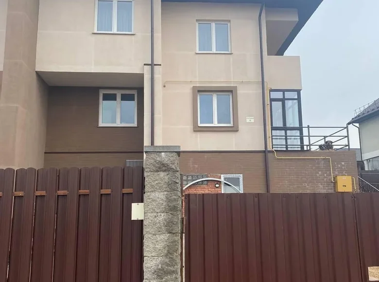 Townhouse 195 m² Papiarnianski sielski Saviet, Belarus