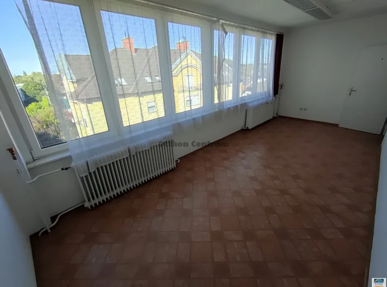 Gewerbefläche 100 m² Nyiregyhazi jaras, Ungarn