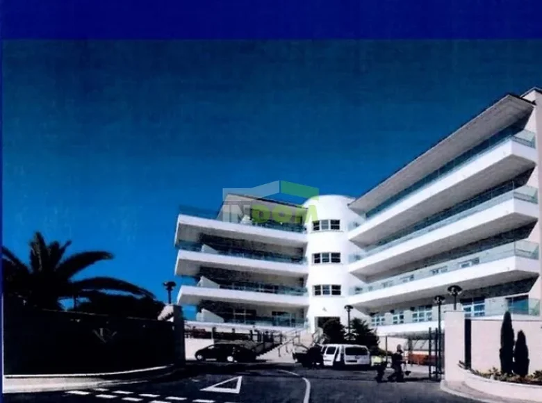 Commercial property 16 m² in Gibraltar, Gibraltar