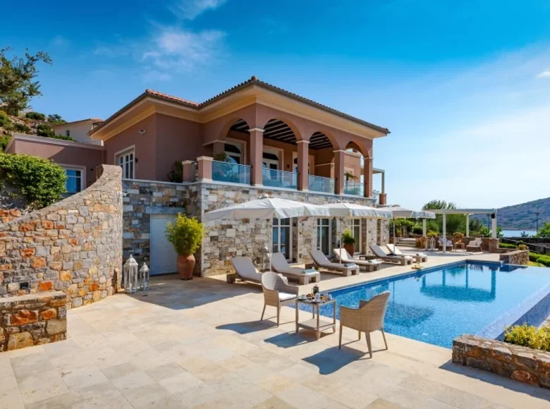6-Schlafzimmer-Villa 642 m² Provinz Agios Nikolaos, Griechenland