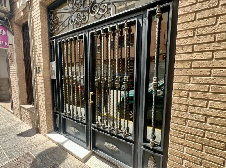 Propriété commerciale 120 m² à Orihuela, Espagne