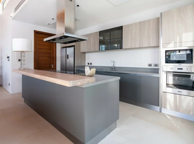 Villa de 5 habitaciones 1 848 m² Choeng Thale, Tailandia