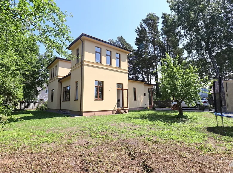 Casa 4 habitaciones 214 m² Jurmala, Letonia