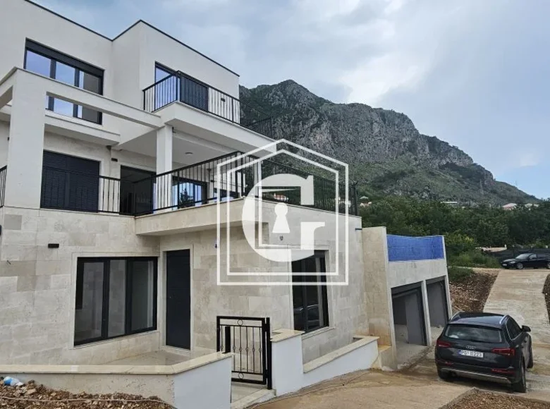 Haus 5 zimmer 425 m² Budva, Montenegro