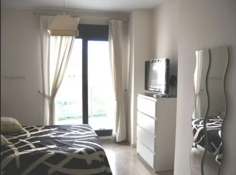 2 bedroom apartment 94 m² Benidorm, Spain