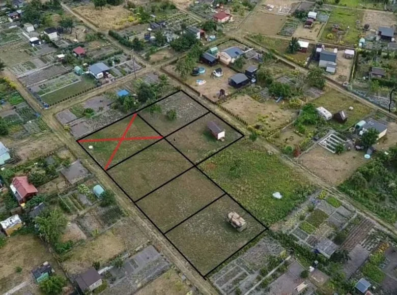 Land 300 m² Pniewy, Poland