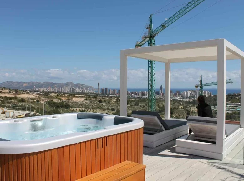 5 bedroom villa 496 m² Finestrat, Spain