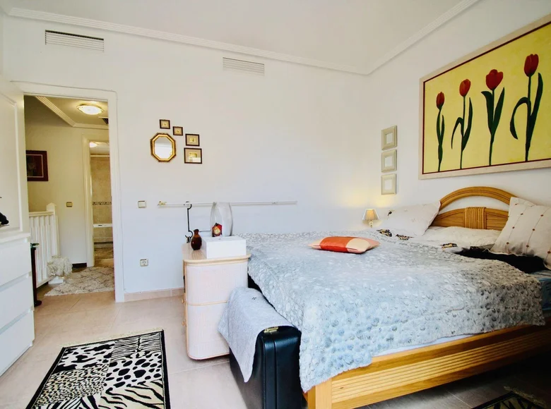 Duplex 2 bedrooms 90 m² Cabo Roig, Spain