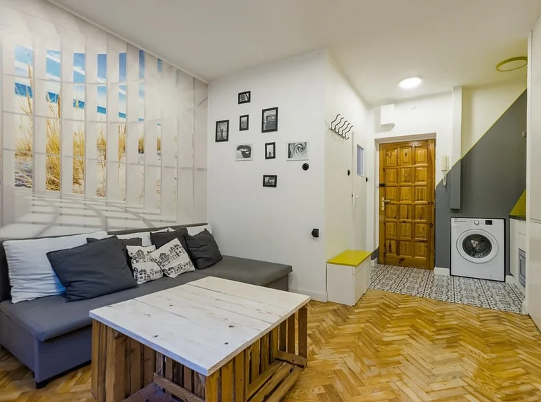 1 room apartment 20 m² Warsaw, Poland