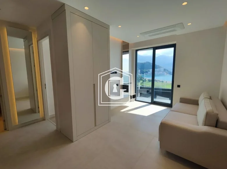 1 bedroom apartment 74 m² Becici, Montenegro