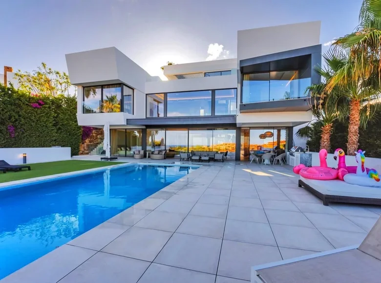 7 bedroom house 760 m² Benahavis, Spain