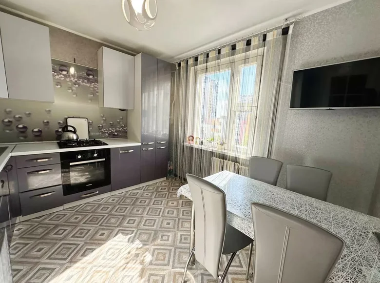 3 room apartment 76 m² Minsk, Belarus