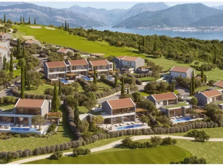 Villa de 2 dormitorios 252 m² Radovici, Montenegro