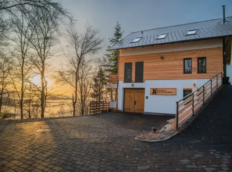 Willa 3 pokoi 455 m² Słowenia, Słowenia