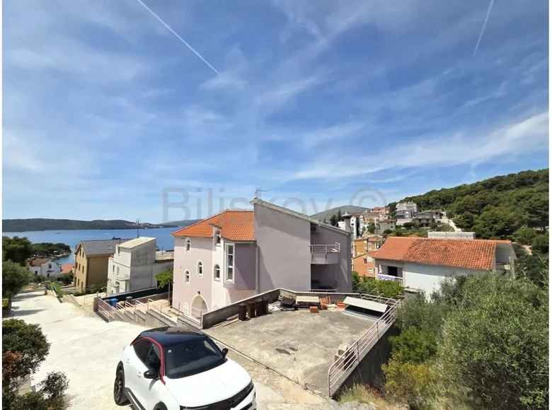 Parcelas 798 m² Grad Trogir, Croacia