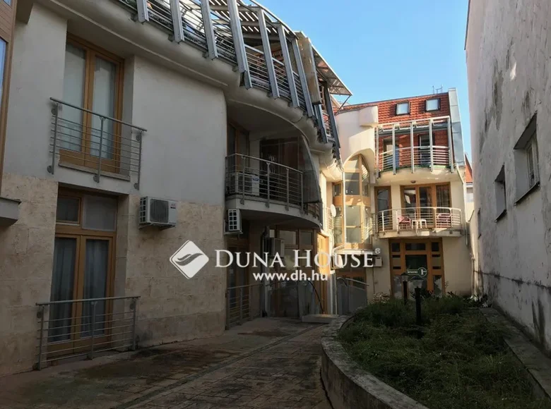 Apartment 127 m² Pecsi jaras, Hungary