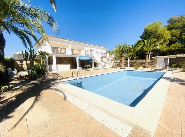 Villa 7 chambres 386 m² Orihuela, Espagne