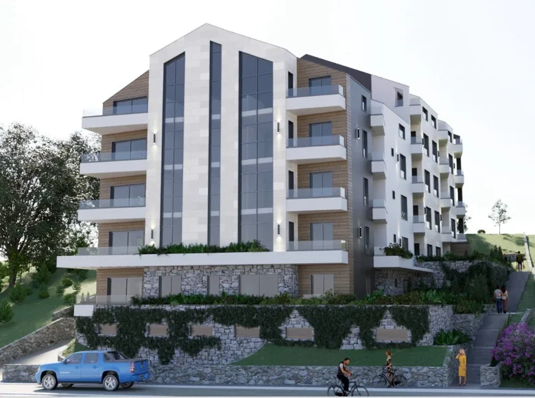 Atterrir  Budva, Monténégro