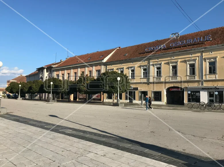 Propriété commerciale 128 m² à Koprivnica, Croatie