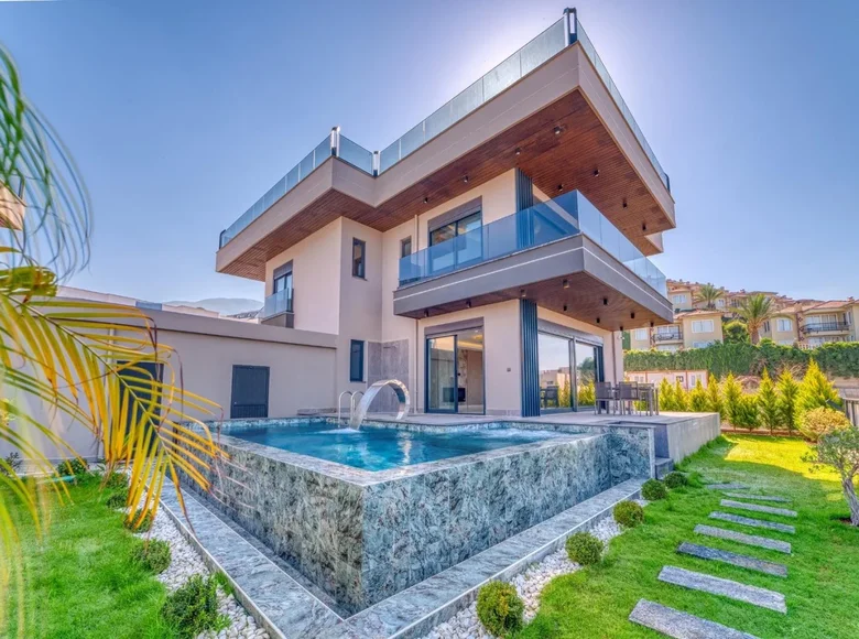 5-Zimmer-Villa 290 m² Kargıcak, Türkei