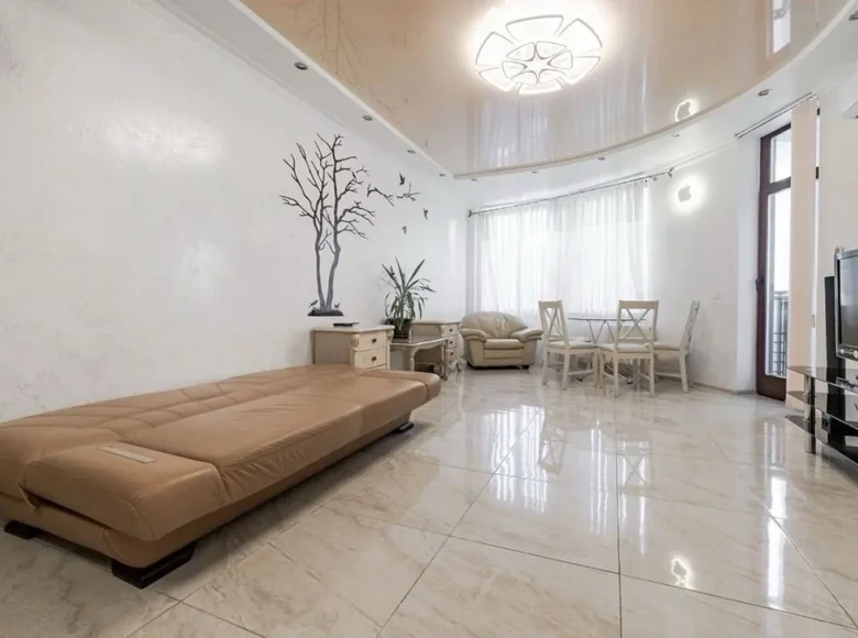 Mieszkanie 3 pokoi 108 m² Odessa, Ukraina