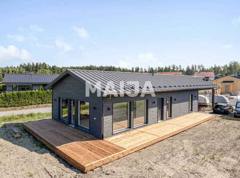 Dom 4 pokoi 121 m² Raisio, Finlandia