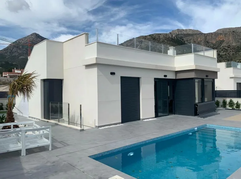 3 bedroom villa 100 m² l Alfas del Pi, Spain