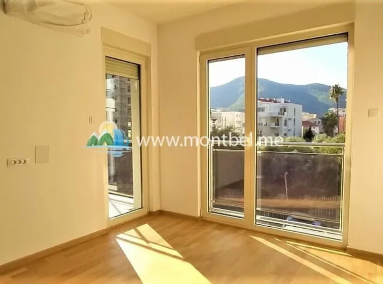 Wohnung 1 Schlafzimmer 40 m² Budva, Montenegro