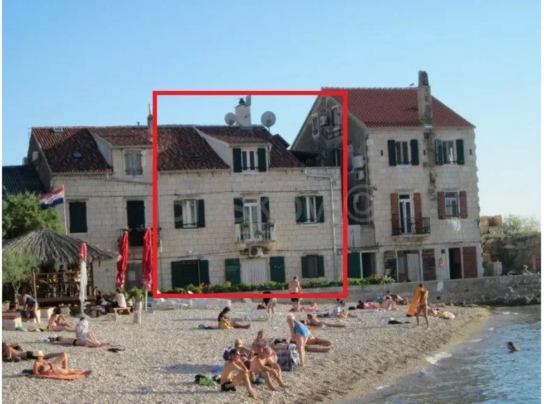 8 room house for sale in Grad Komiza, Croatia for €1,000,000 listing