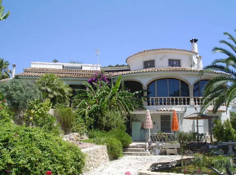 Villa 15 bedrooms 1 m² Calp, Spain