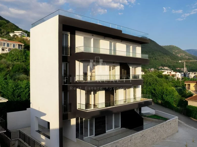 Mieszkanie 2 pokoi 43 m² Tivat, Czarnogóra