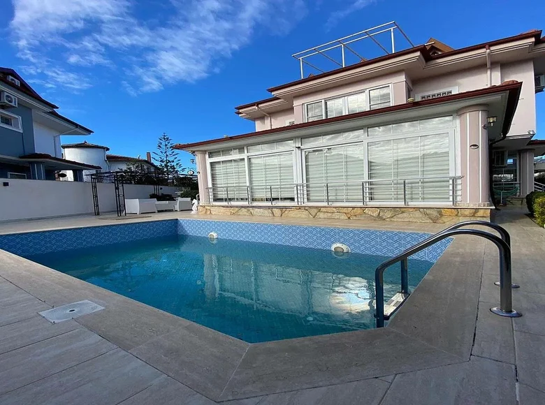 Villa de 4 habitaciones 185 m² Fethiye, Turquía