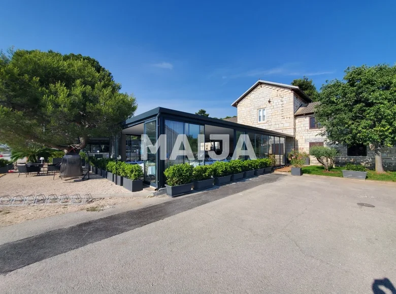 Hotel 618 m² Rovinj, Chorwacja