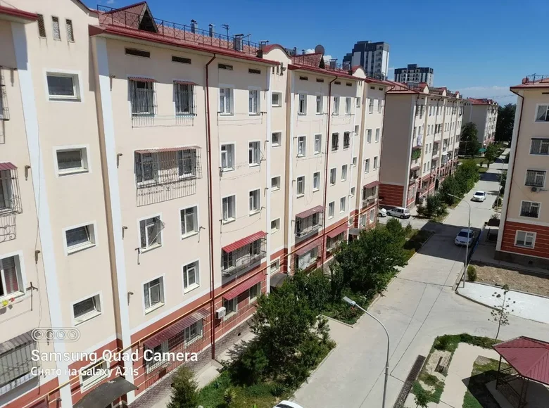 Kvartira 3 xonalar 72 m² in Shaykhontohur Tumani