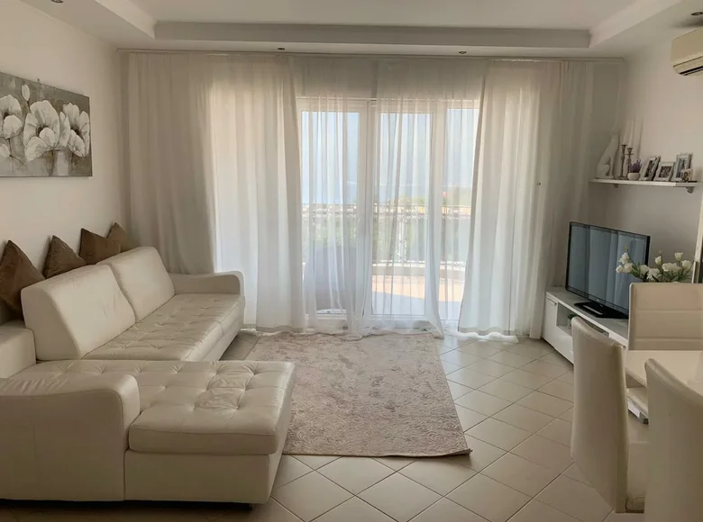 2 bedroom apartment 87 m² Montenegro, Montenegro