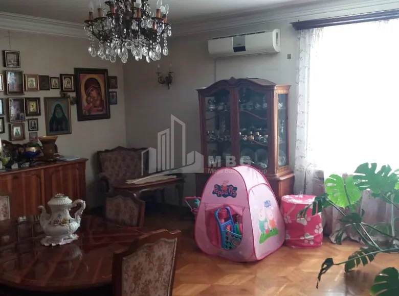 Wohnung 6 Zimmer 147 m² Tiflis, Georgien