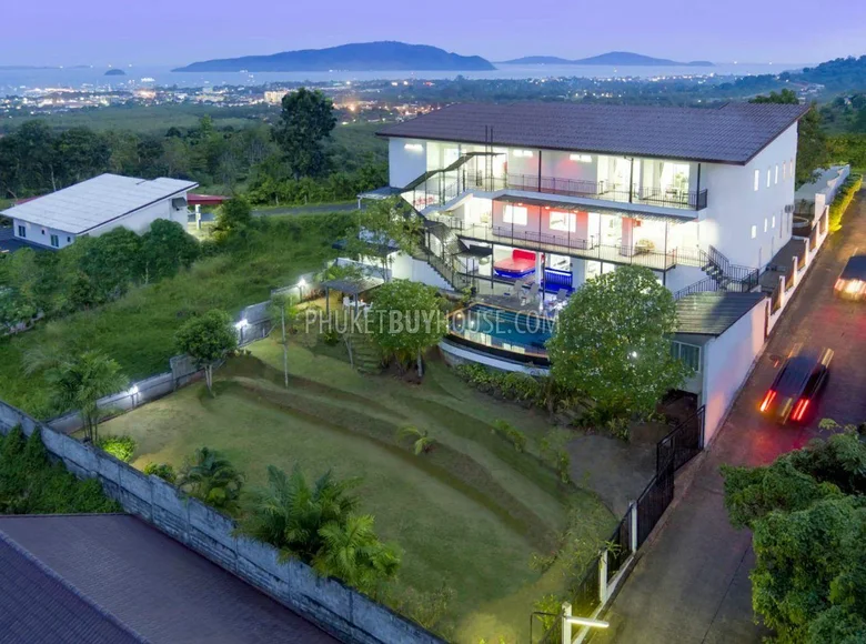 Villa 8 habitaciones 1 200 m² Chalong, Tailandia