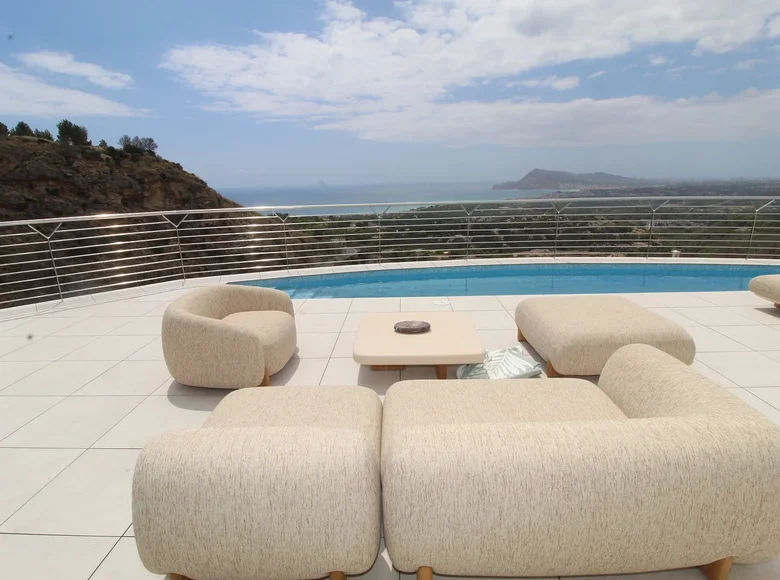 5-Zimmer-Villa 616 m² Altea, Spanien