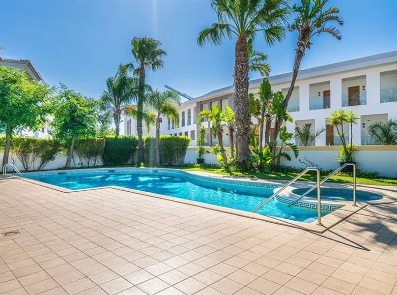 2 bedroom apartment 103 m² Lagos, Portugal