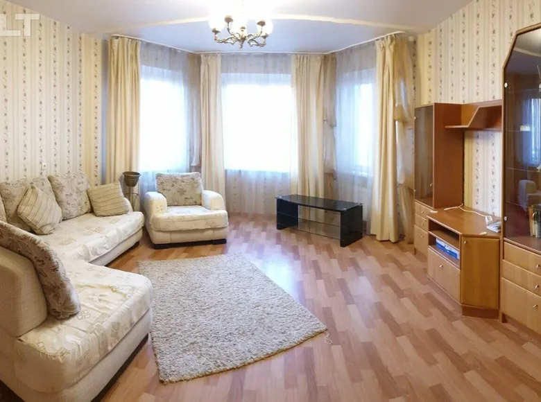 Mieszkanie 3 pokoi 91 m² Mińsk, Białoruś