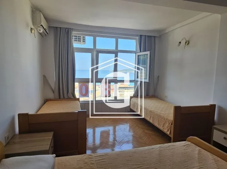 Apartamento 30 m² Rafailovici, Montenegro