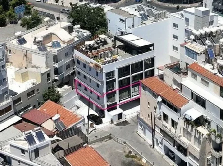Office 237 m² in Limassol, Cyprus