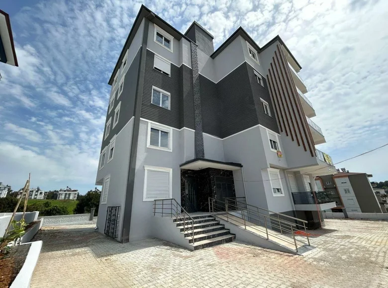 Mieszkanie 3 pokoi 95 m² Alanya, Turcja