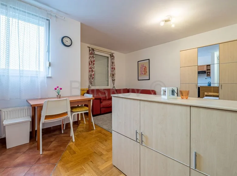 1 room apartment 29 m² Zagreb, Croatia