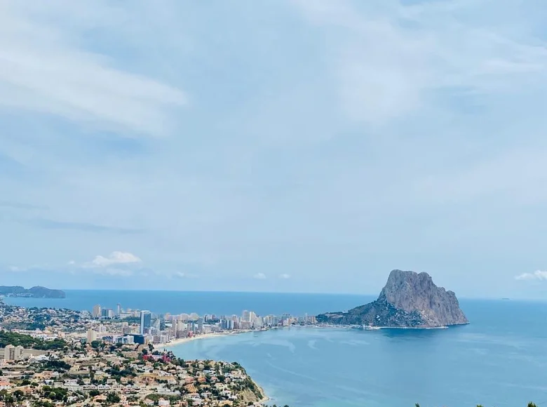 Villa de 4 dormitorios 427 m² Calpe, España