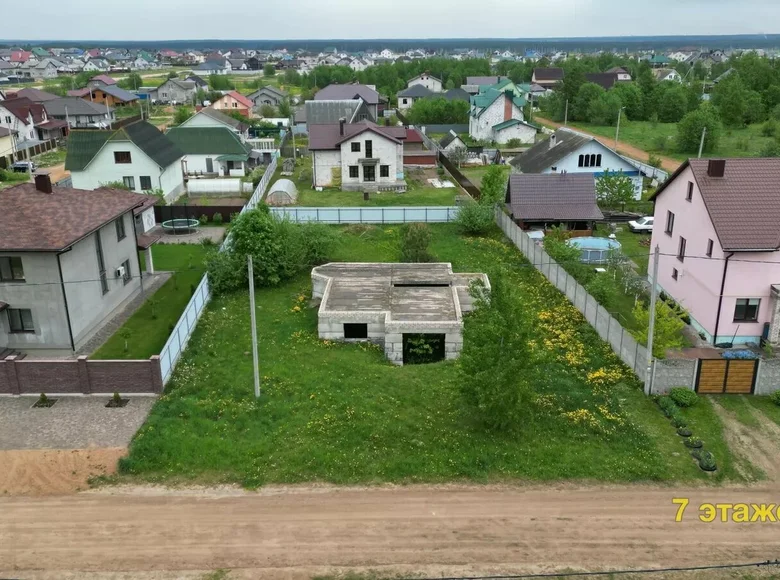 Atterrir 262 m² Borissov, Bélarus