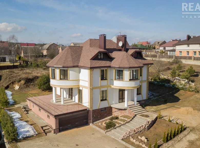 Cottage 540 m² Borovlyany, Belarus